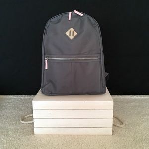 NWT-No Boundaries Dark Grey Canvas Backpack